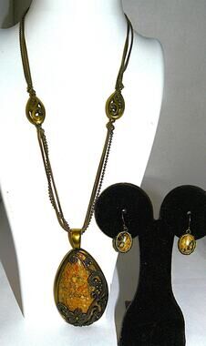 Vintage Jasper Stone Floral Filigree Design Necklace Earrings Set Bronze Tone